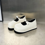 Damen Komfortable Clogs mit stilvollem Riemen und robustem Fußbett R&B