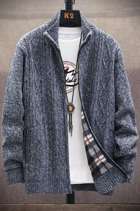 Herren Strickjacke mit Kunstlederdetails und hohem Kragen R&B