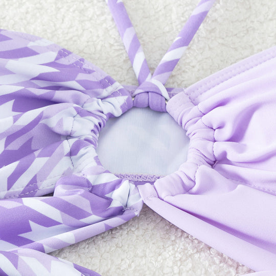 Damen Bandeau-Bikini mit modernen Knotendetails und strukturierter Oberflächenstruktur R&B