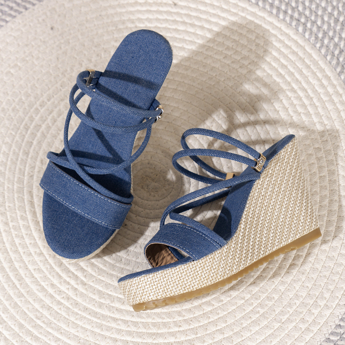 Damen Wedge-Pantoletten mit geflochtenem Absatz R&B