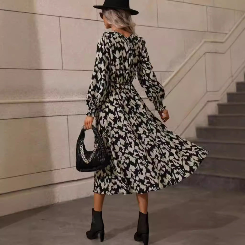 Damen Maxi-Kleid mit elastischem Bund und langen Ärmeln R&B