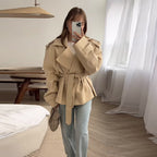 Damen Elegante oversized Trenchjacke mit Gürtel und strukturierten Ärmeln R&B