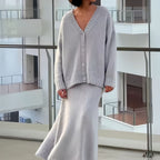 Damen Strickkleid mit tiefem V-Ausschnitt und weichem Mohair-Material R&B