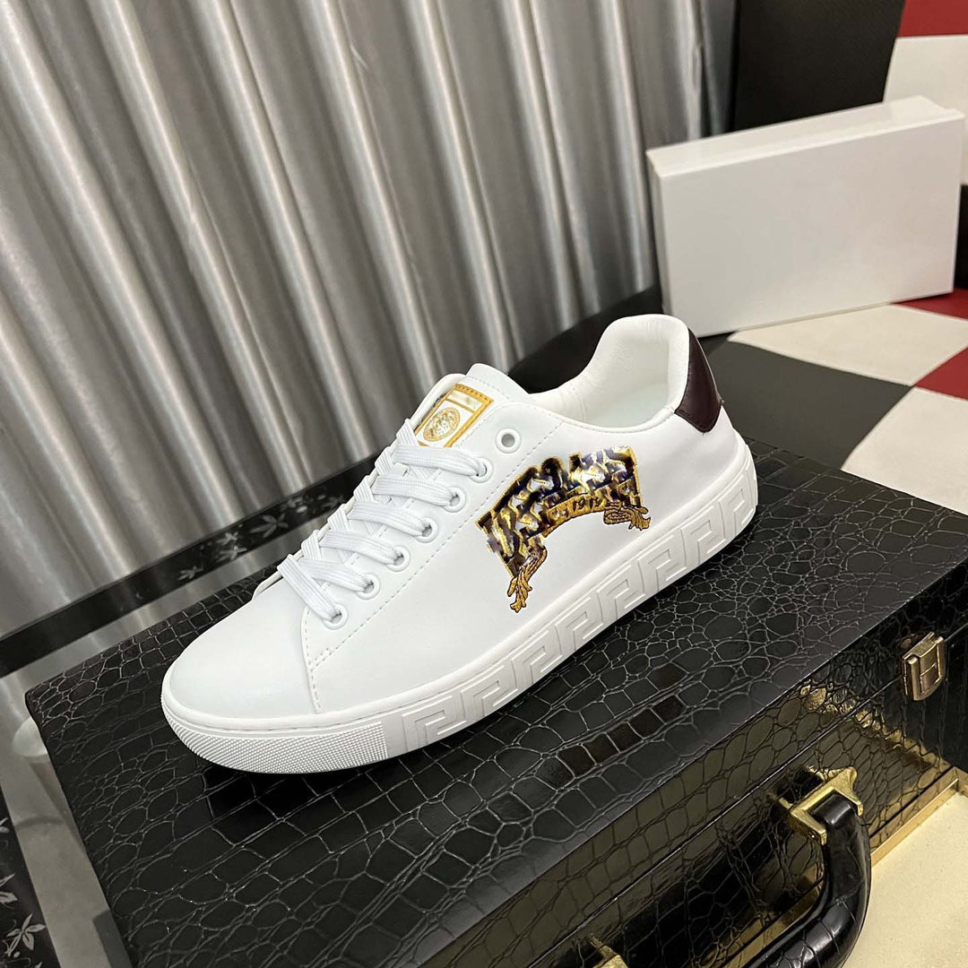 Damen Sneakers mit modischem Design und einzigartigem Markendetail R&B