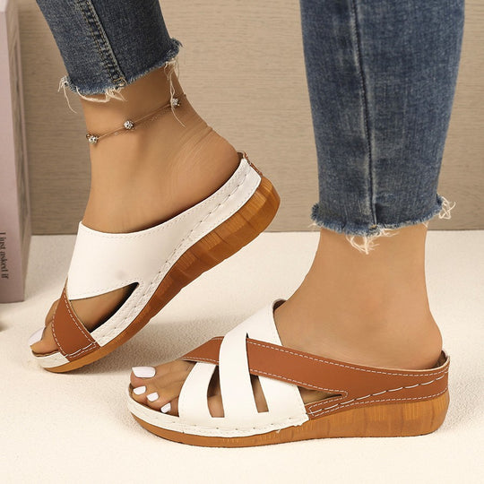 Damen Komfortable Wedge-Pantoletten mit dekorativen Riemchen R&B