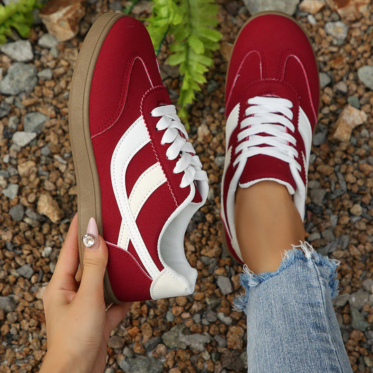 Damen Sportliche Sneakers im retro-inspirierten Style R&B