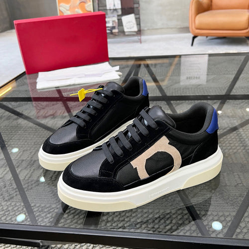 Damen Sportliche Sneakers mit hochwertiger Lederoberfläche und trendiger Designkombination R&B