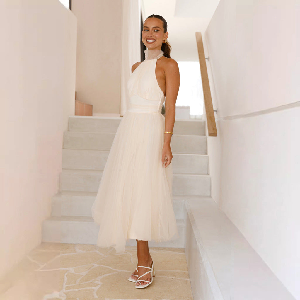 Damen Tüllkleid mit elegantem Halterneck und schwingendem Rock R&B