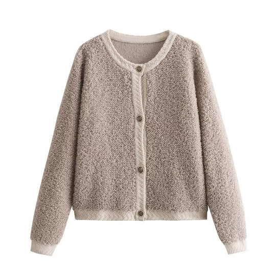 Damen kuschelige Fleecejacke mit dekorativen Holzknöpfen und eleganter Schnittführung R&B