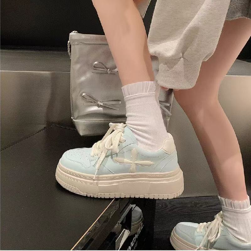 Damen Chunky Sneakers mit gepolsterter Sohle und modischem Design R&B