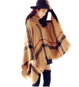 Damen Strickponcho mit hohem Kragen und trendigem Fransen-Design R&B