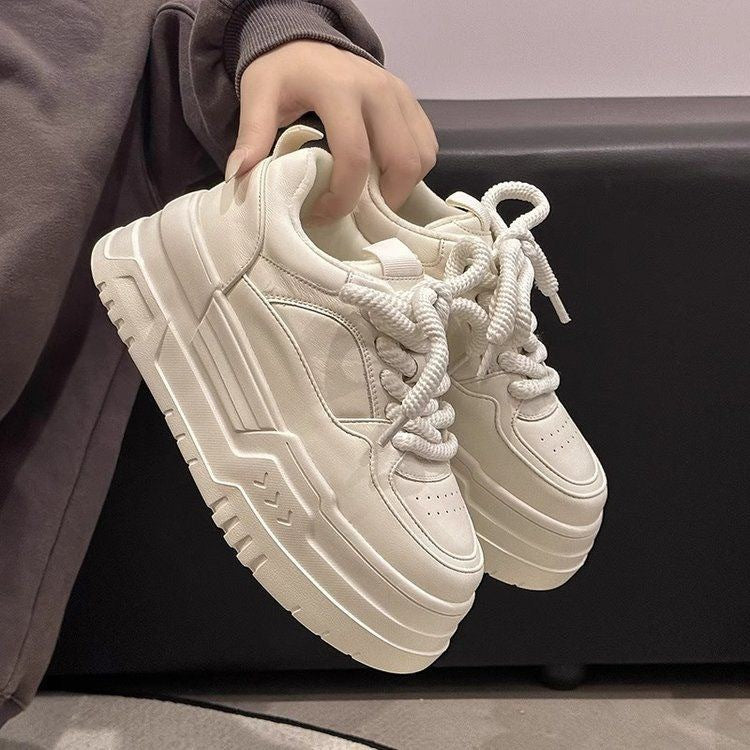 Damen Sportliche Chunky Sneaker mit innovativem Sohlenprofil R&B