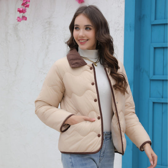 Damen Steppjacke mit elegantem Kragen und strukturierter Oberfläche R&B