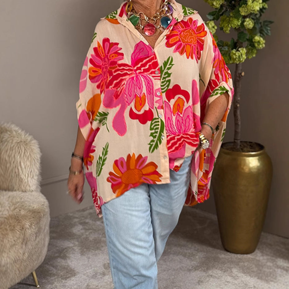 Damen nan luftige Oversize-Hemdbluse im Resortstil mit großflächigem Blumenprint und asymmetrischem Zipfelsaum R&B