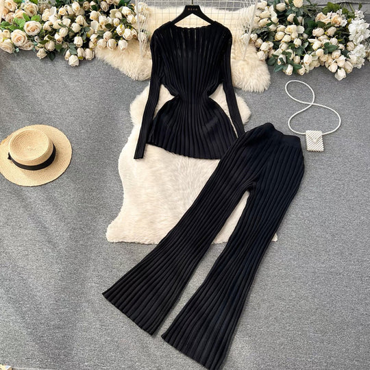 Damen modisches Strick-Loungewear-Set mit schmeichelnden Rippdetails R&B