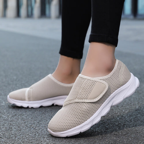 Damen atmungsaktive Slip-On Sneakers mit praktischem Klettverschluss R&B
