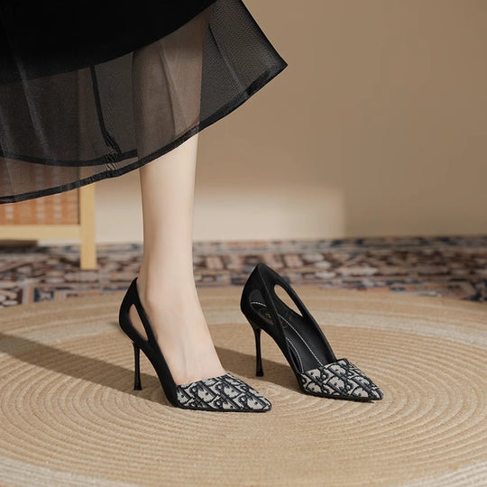 Damen Slingback High Heels mit elegantem spitzen Design und hochwertiger Materialkombination R&B