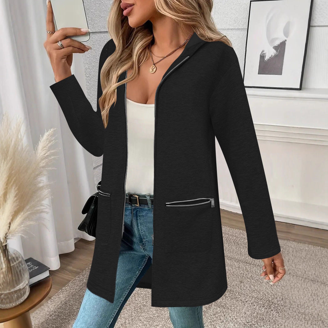 Damen Kapuzenjacke mit praktischen Reißverschlusstaschen und komfortablem Material R&B