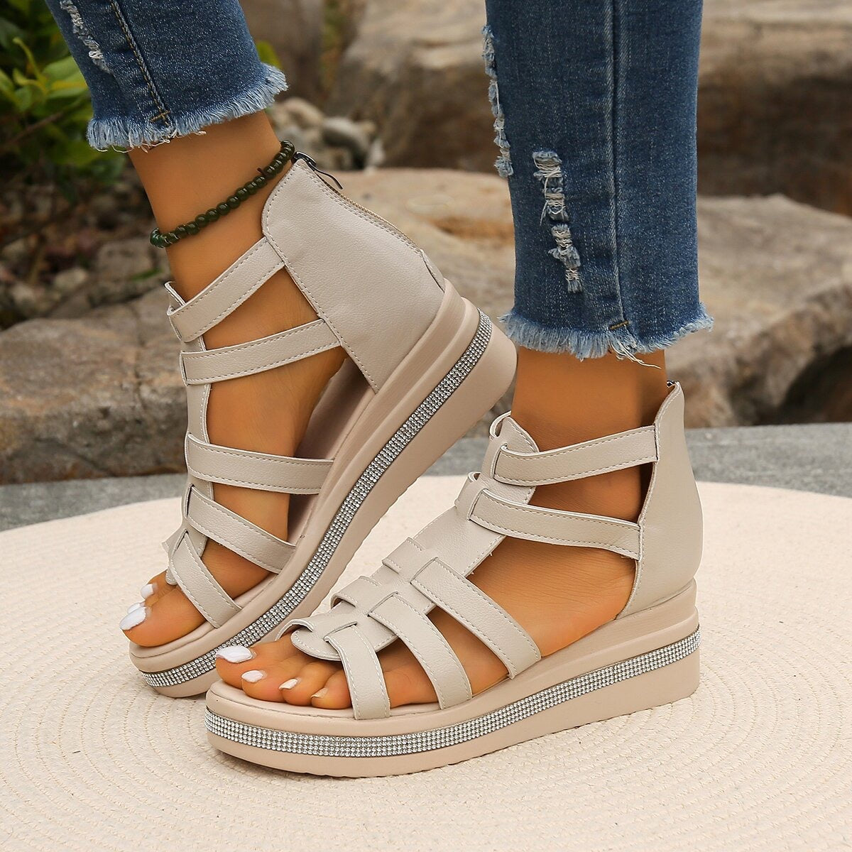 Damen modische Riemchensandalen mit ergonomischem Fußbett und rutschfester Sohle R&B
