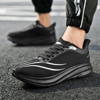 Damen Hochleistungs-Laufschuhe mit atmungsaktiver Struktur und dämpfender Sohle