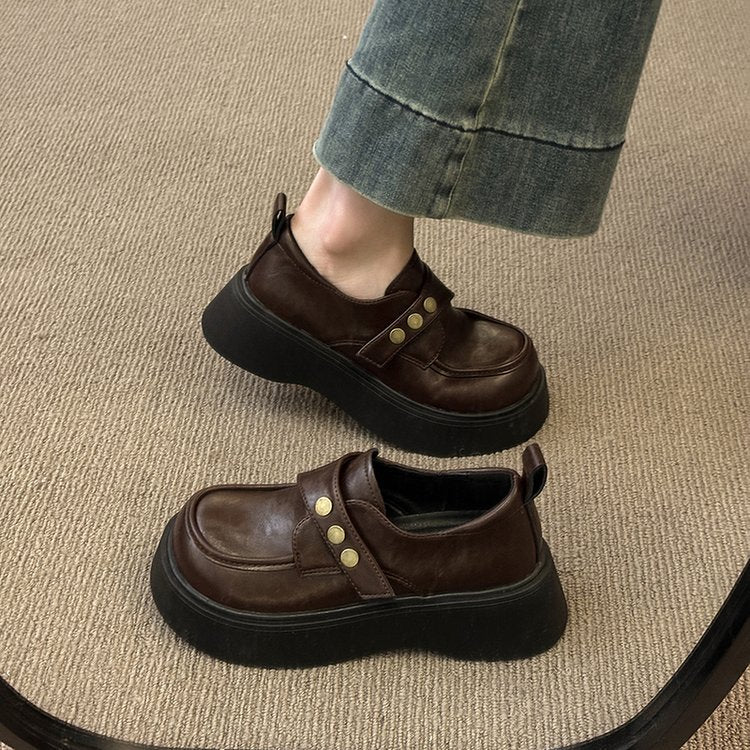 Damen modische Slide-On Clogs mit elastischem Riemen und robustem Sohlenprofil R&B