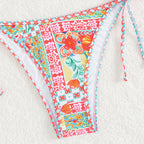Damen Triangel-Bikini mit feinem Musterdesign und raffinierten Bindändern