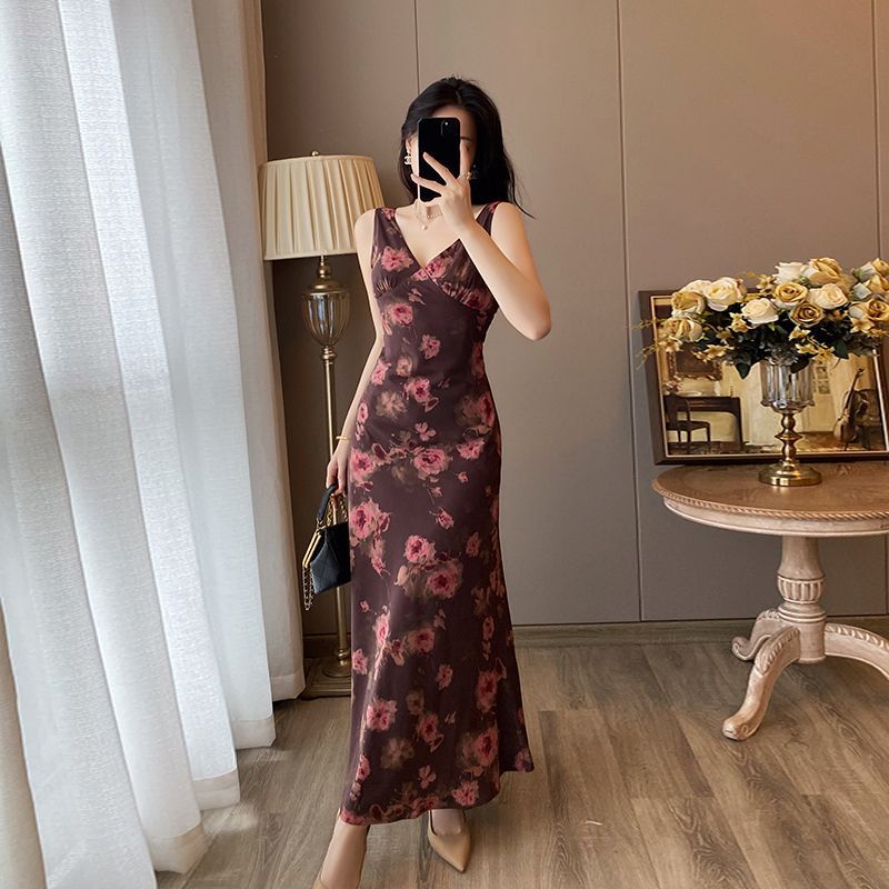 Damen Elegantes Maxikleid mit floralem Muster und V-Ausschnitt R&B