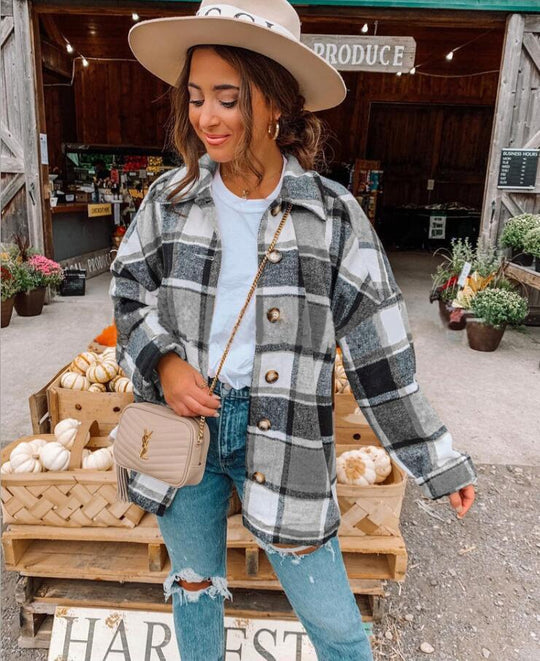 Damen lässige karierte Flanelljacke mit Knopfdetails R&B