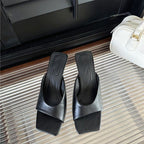 Damen elegante Plattensandalen mit geschwungenem Design R&B