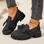 Damen Komfortable Slip-On Loafers mit dekorativer Schleifenapplikation und robustem Profil