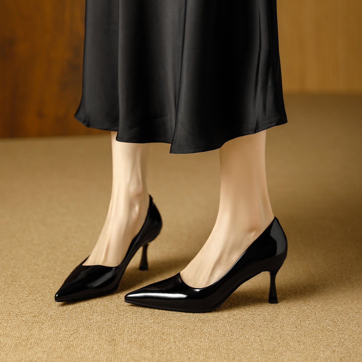 Damen elegante spitze Pumps mit komfortablem Absatz
