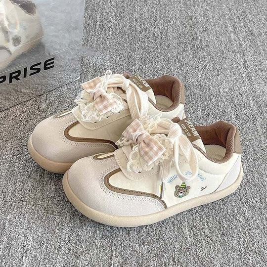 Damen Verspielte Sneakers mit Rüschendetail und bequemer Dämpfung R&B