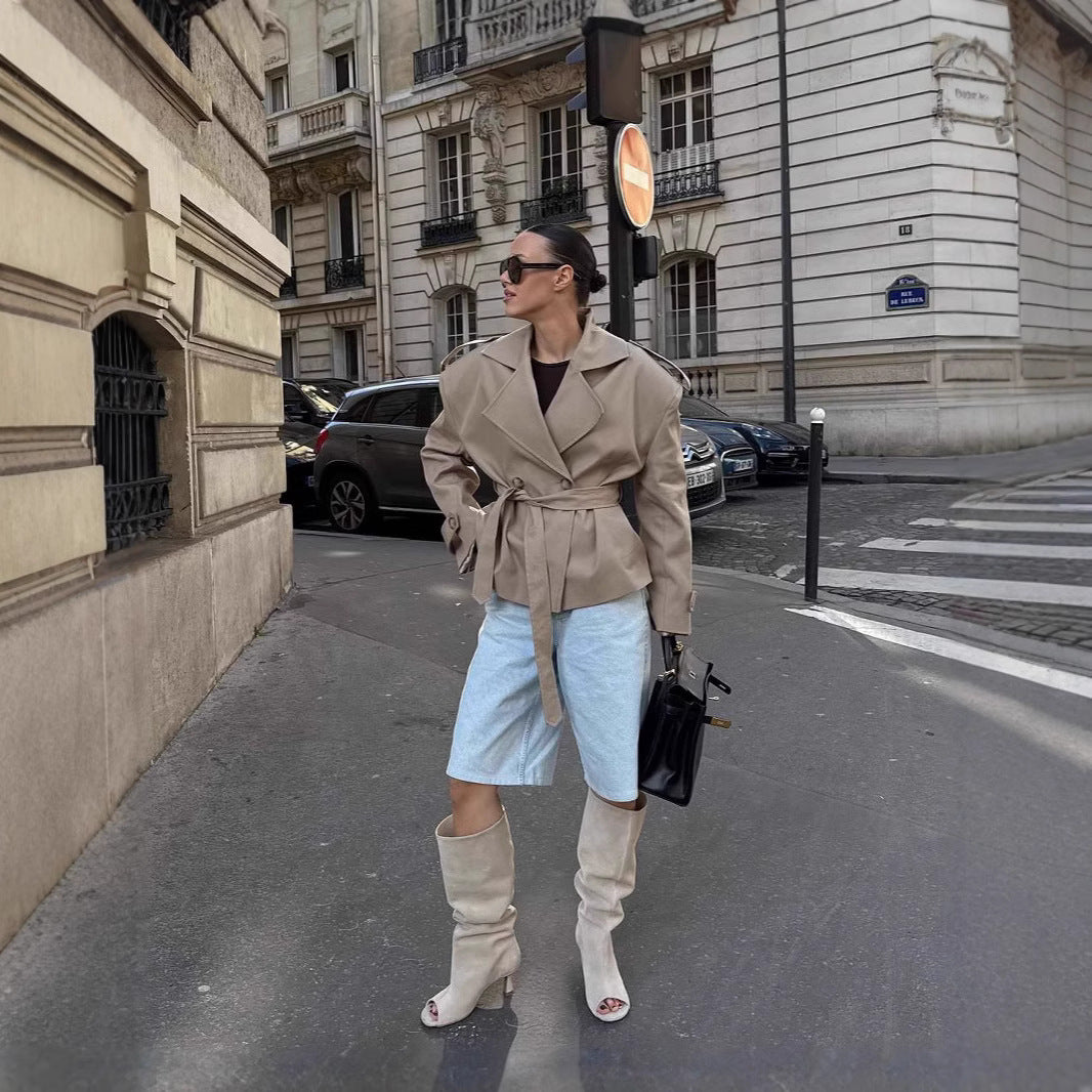 Damen Trenchcoat mit breiten Schultern und Taillengürtel R&B