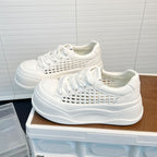 Damen Sneaker mit luftiger Netzstruktur und bequemer Plateausohle R&B