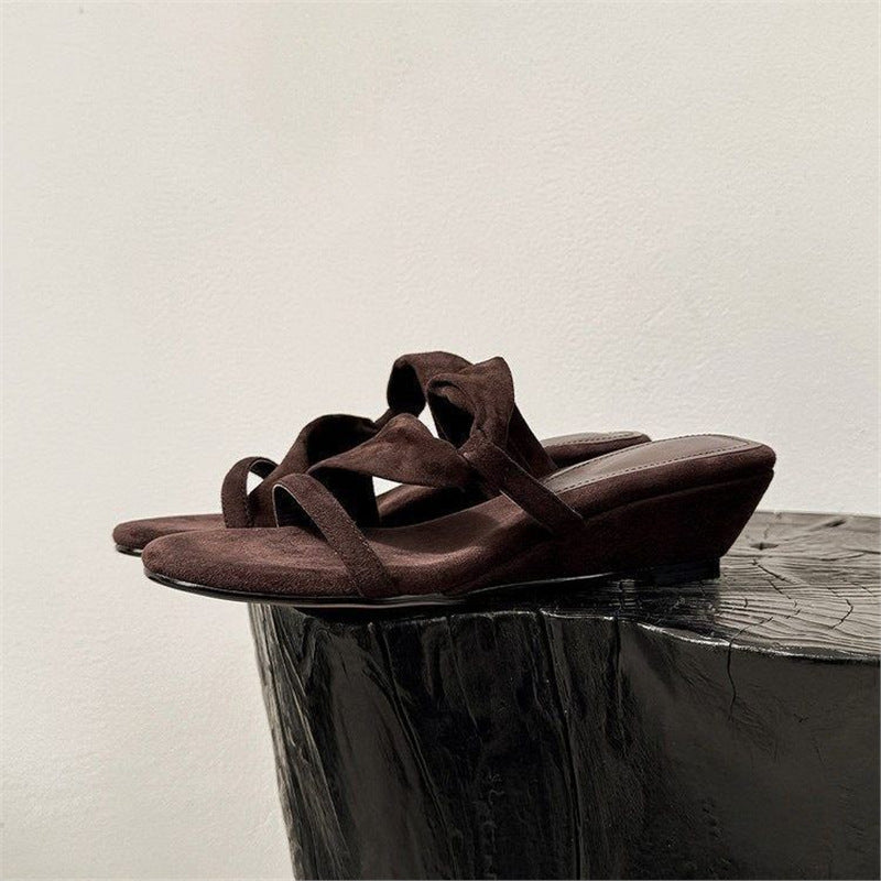 Damen elegante Sommer-Sandalen mit raffinierten Riemen und Schleifenakzent R&B