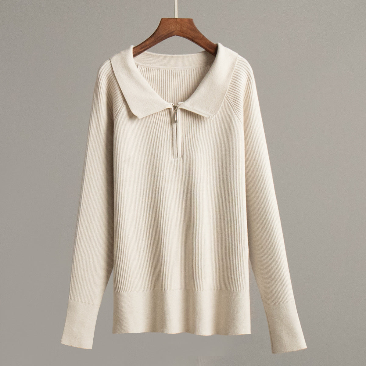 Damen Gemütlicher Feinstrickpullover mit Kängurutasche und Kragen R&B