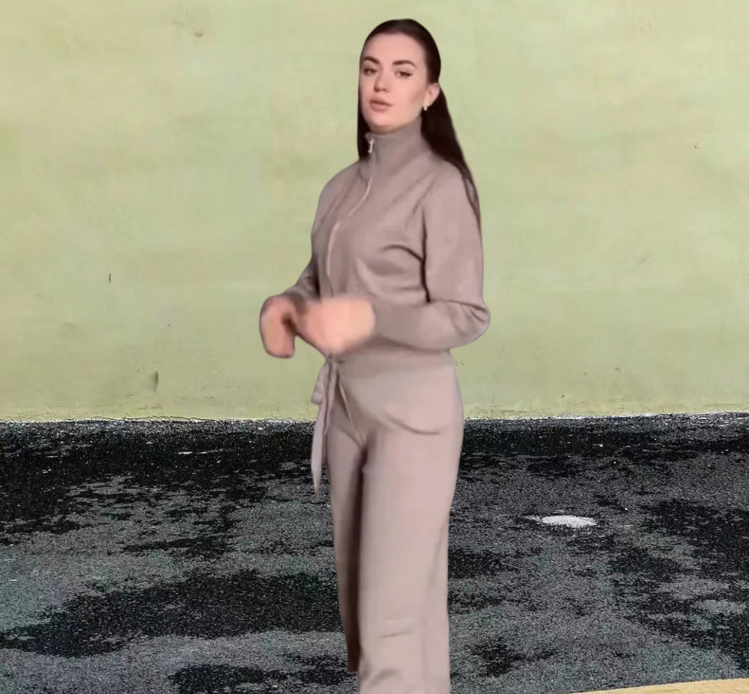 Damen Sportlicher Strickpullover mit hohem Kragen und Reißverschluss R&B