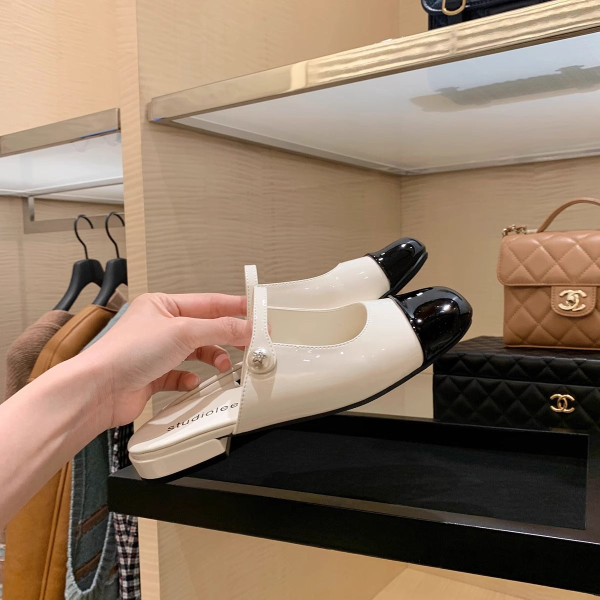Damen Sling-Back Ballerinas mit eleganten Perlenakzenten