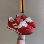 Damen Sneaker mit auffälligem Band und sportlichem Design R&B