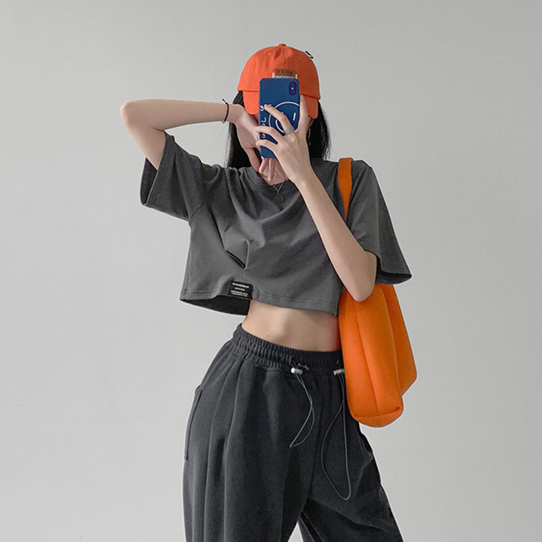 Damen Cropped T-Shirt mit lässigem Schnitt und modernen Details