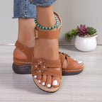 Damen Komfortable Sandalen mit floralem Lochmuster und verstellbarem Riemen R&B