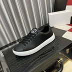 Damen Sneakers mit modischem Logo-Detail und rutschfester Laufsohle R&B