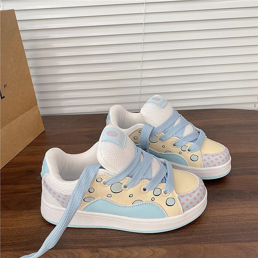 Damen Sneakers mit verspieltem Design und bequemer Sohle R&B