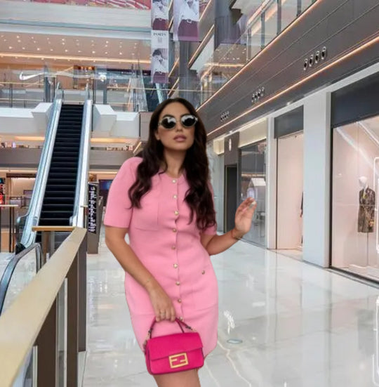 Damen Kurzärmeliges Knopfkleid mit aufgesetzten Taschen R&B