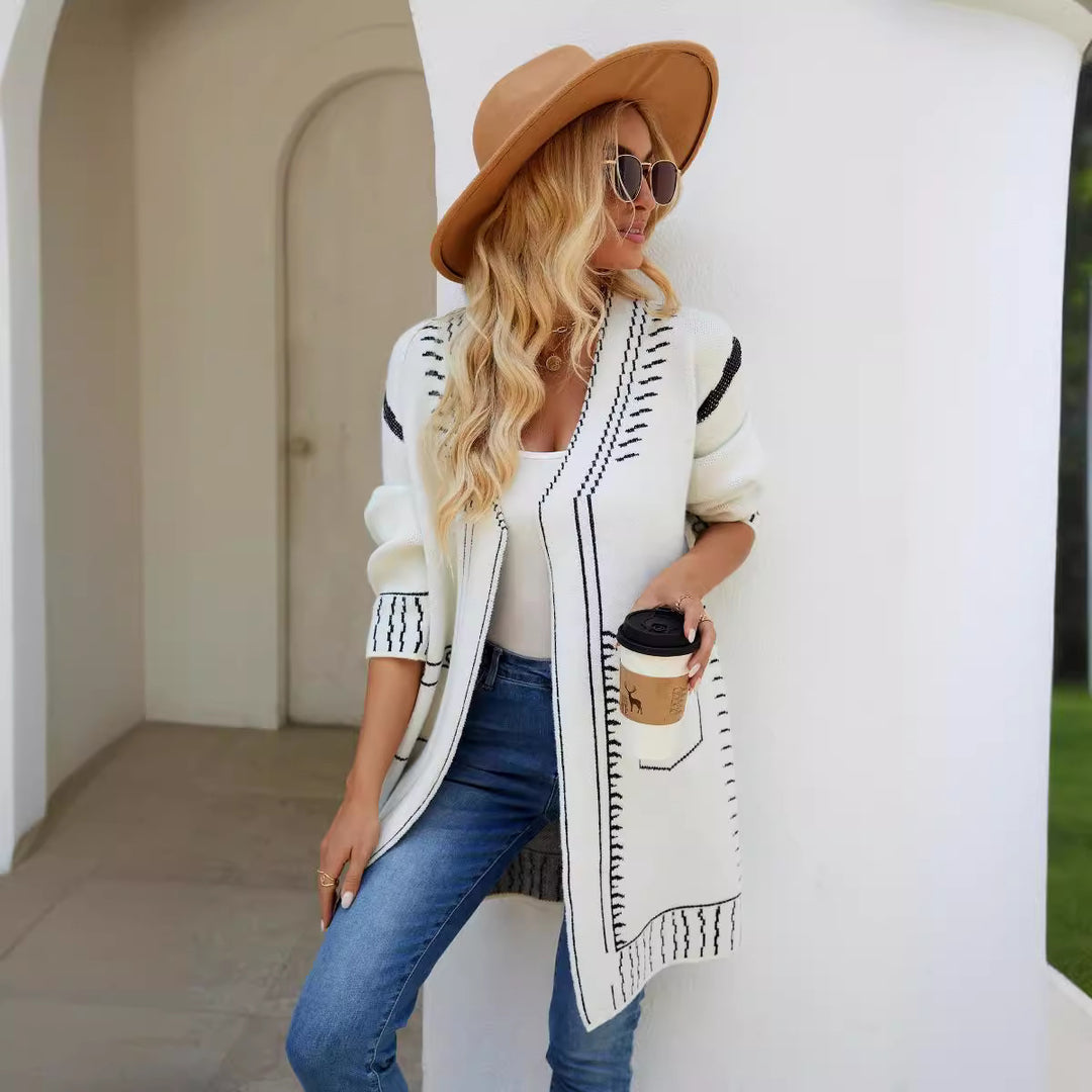 Damen Langarm Cardigan mit grafischem Design und praktischen Taschen R&B