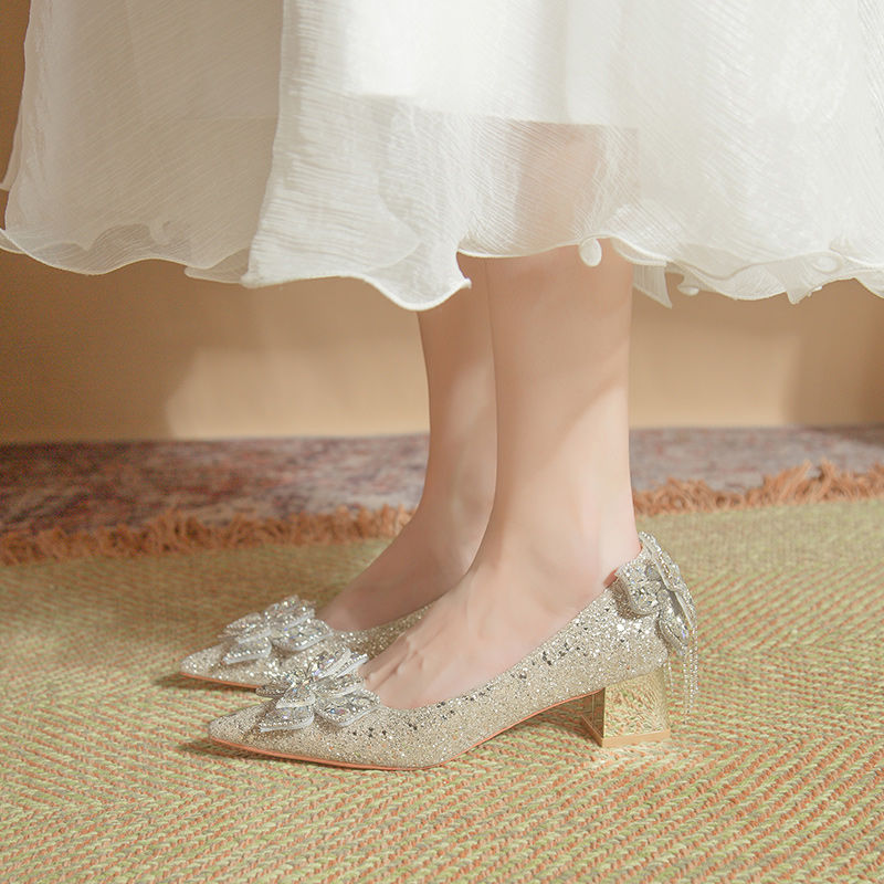 Damen elegante und funkelnde Pumps mit dekorativen Schleifen R&B
