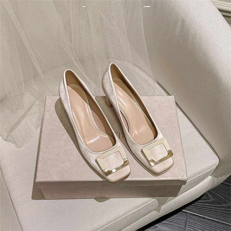Damen elegante High Heel Pumps mit modischer Schnallenverzierung R&B