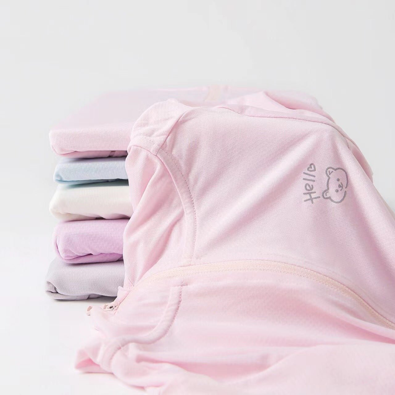 Unisex nan atmungsaktive Kinder-UV-Schutzjacke mit A-Linien-Schnitt, Kapuze und Daumenlöchern  R&B