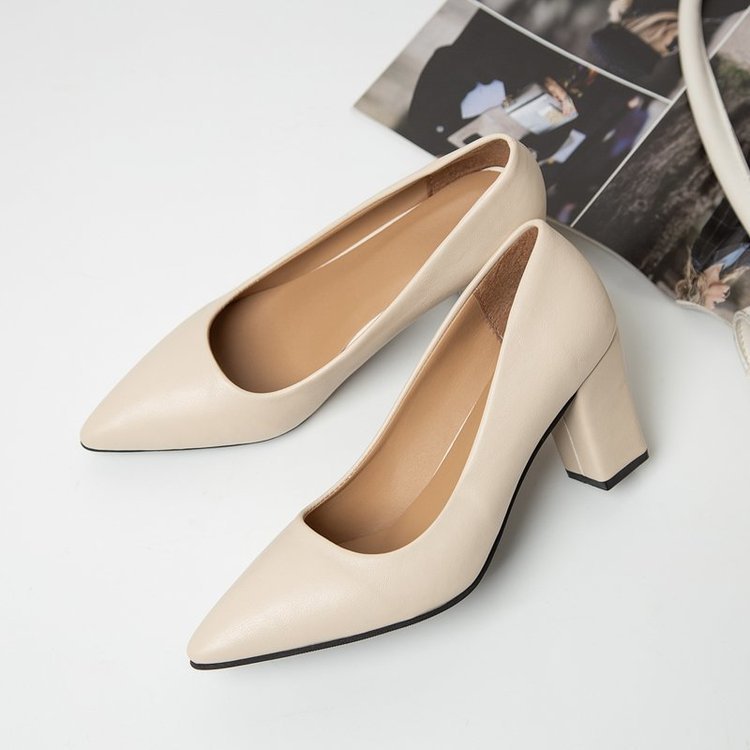 Damen elegante spitze Blockabsatz-Pumps R&B