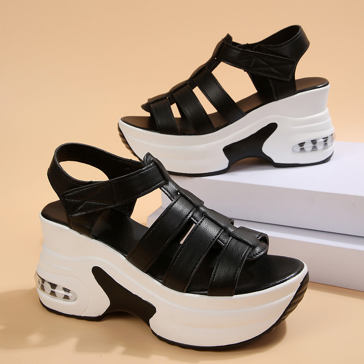 Damen Wedge-Sandalen mit verstellbaren Riemen und luftiger Sohle R&B
